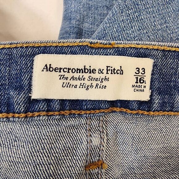 Abercrombie & Fitch Ultra High Rise The Ankle Straight Denim Jeans 33 Long NWT - Picture 6 of 9